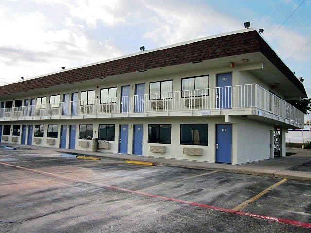 Motel 6-Del Rio, Tx Zewnętrze zdjęcie